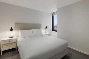 Oaks Melbourne Flemington Suites