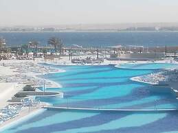SRNTY Sahl Hasheesh