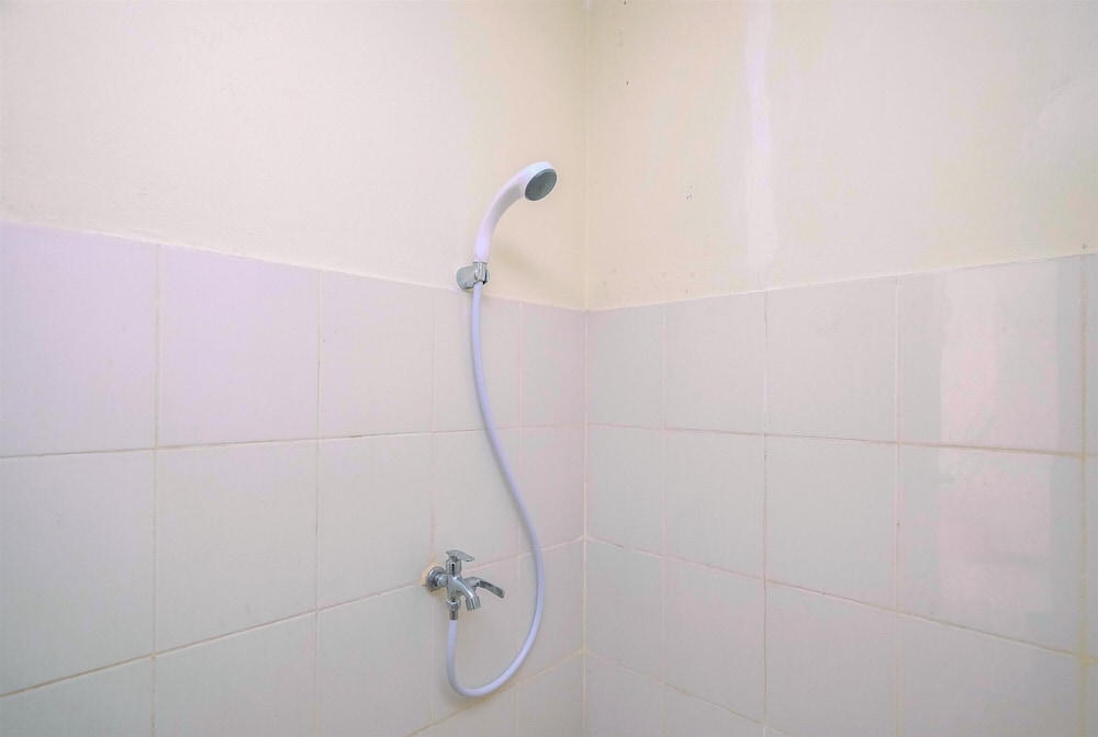 Cozy And Homey 3Br At Bogor Valley Apartment