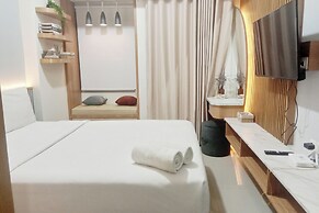 The Modern Style Studio At Vida View Makassar Apartment