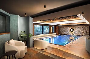 Hotel ELEMENTS