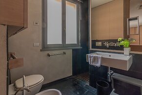 Fontana Penthouse in Fiumelatte