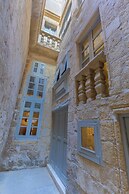 House of W