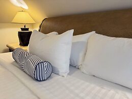 Grand Turk Inn