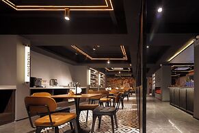 Mcsrh Hotel -Chengdu Jianshelu