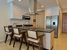 Torre Eleve Apartments