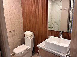 Torre Eleve Apartments