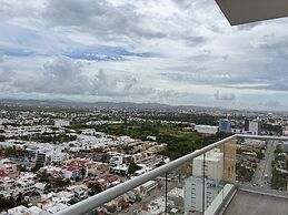 Torre Eleve Apartments