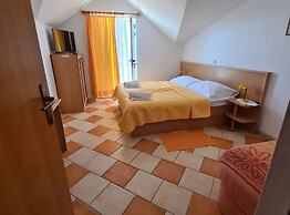 Apartments Pansion Franka 3