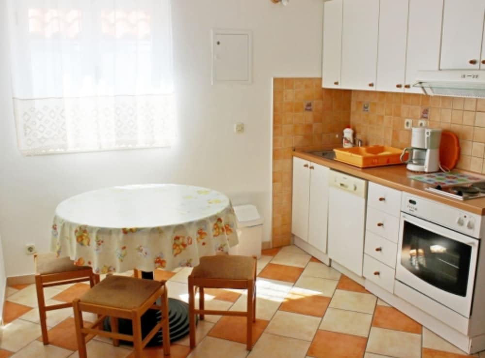 Apartments Pansion Franka 3