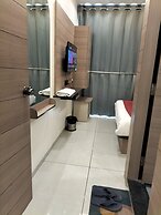 Hotel Paris Plaza