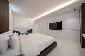 Guwol Hotel Rondo