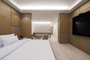 Guwol Hotel Rondo