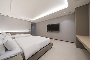 Guwol Hotel Rondo