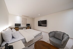 Guwol Hotel Rondo