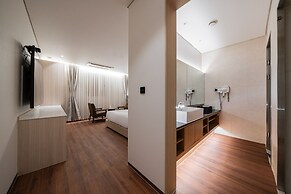 Guwol Hotel Rondo