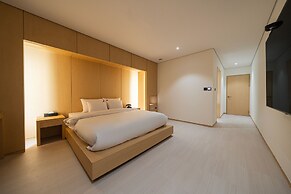 Guwol Hotel Rondo
