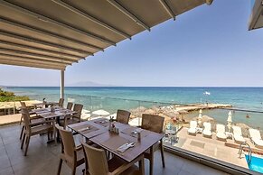 Golden Coast Suites