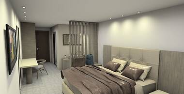 Golden Coast Suites