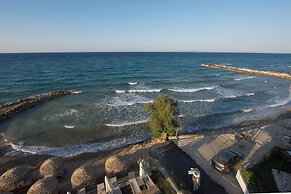 Golden Coast Suites