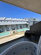 Golden Coast Suites