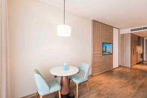 A La Carte Ha Long Residence