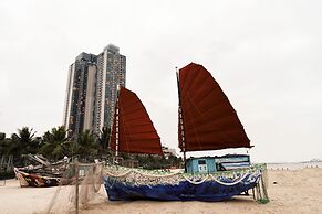 A La Carte Ha Long Residence