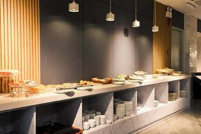 A La Carte Ha Long Residence