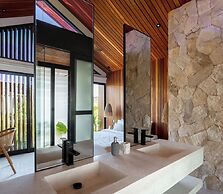 Blacksand Villas Echo Beach Canggu, by Sandara