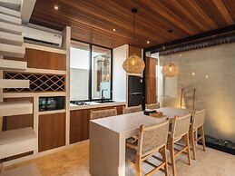 Blacksand Villas Echo Beach Canggu, by Sandara
