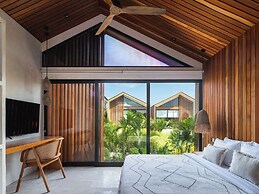Blacksand Villas Echo Beach Canggu, by Sandara