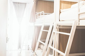 Ko Lanta Amantra Hostels - Women Only