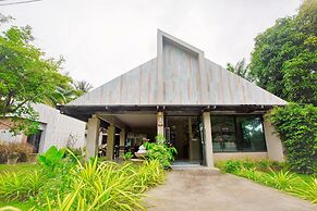 Ko Lanta Amantra Hostels - Women Only