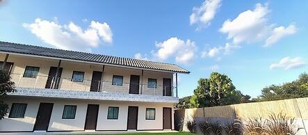 Ko lanta Hotels & Co- Working Space