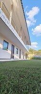 Ko lanta Hotels & Co- Working Space