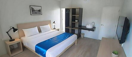 Ko lanta Hotels & Co- Working Space