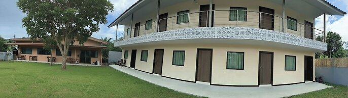 Ko lanta Hotels & Co- Working Space
