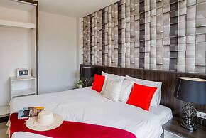 Ko lanta Hotels & Co- Working Space