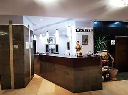 Q Art Severus Hotel