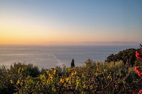 Borgo del Cannitello Romantic Resort