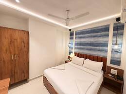 Palm Breeze Hotel - Colaba