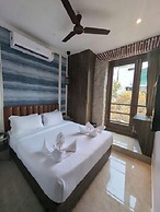 Palm Breeze Hotel - Colaba