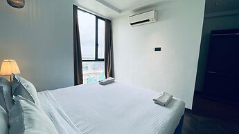 Palm Breeze Hotel - Colaba