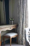 George & Dragon