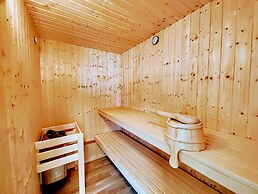 Ferienhaus mit Sauna im Ferienpark Mirow