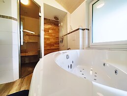 Ferienhaus mit Sauna im Ferienpark Mirow