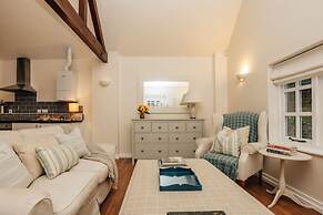 Garden Lodge - From 145 Per Night
