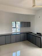 Attiri Apartments