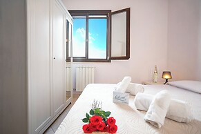 Casa Pascoli Near Sandy Beach