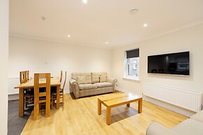 JOIVY Modern flats near Edinburgh Castle